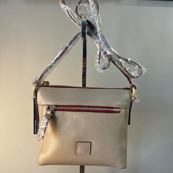 Dooney & Bourke Florentine Allison Crossbody in Light Taupe NWT - Picture 5 of 12